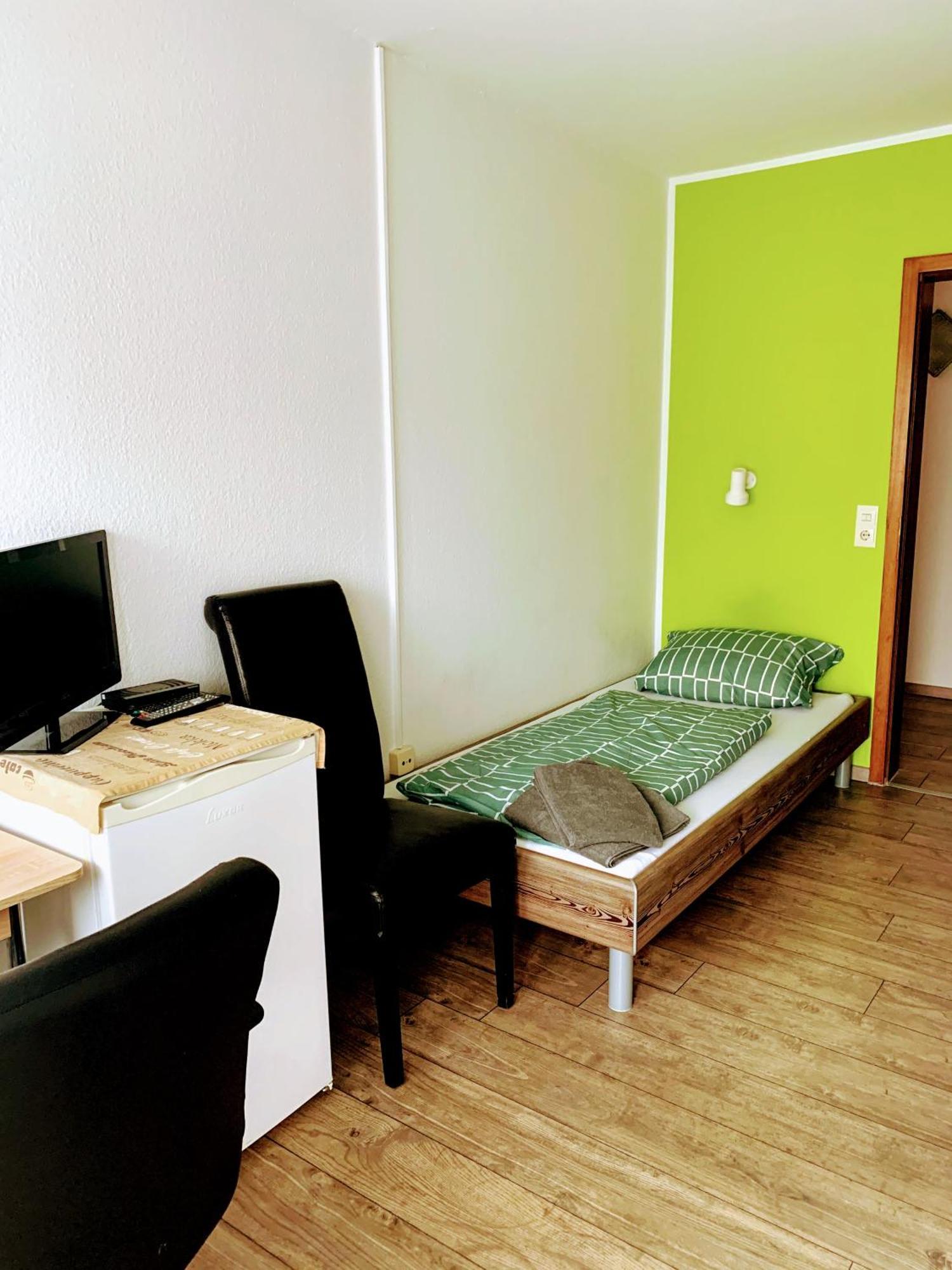Monteurzimmer - كارلسباد المظهر الخارجي الصورة